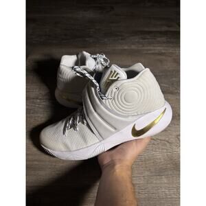 Size 12.5 Nike Kyrie 2 Nike Id